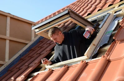 Pose de fenêtres de toit Velux à Villegats